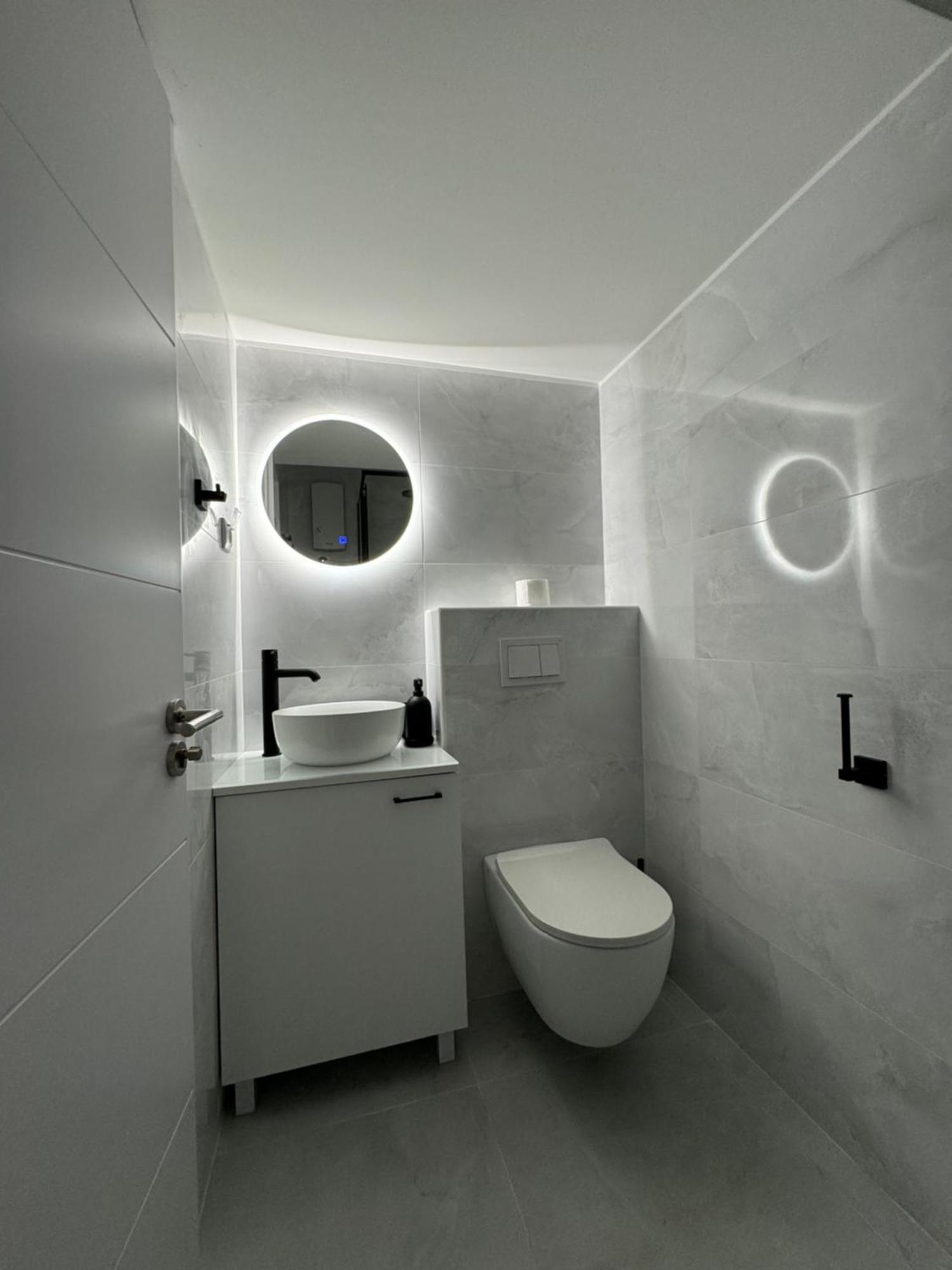 Mina Luxury Suite 2 Belgrado Buitenkant foto