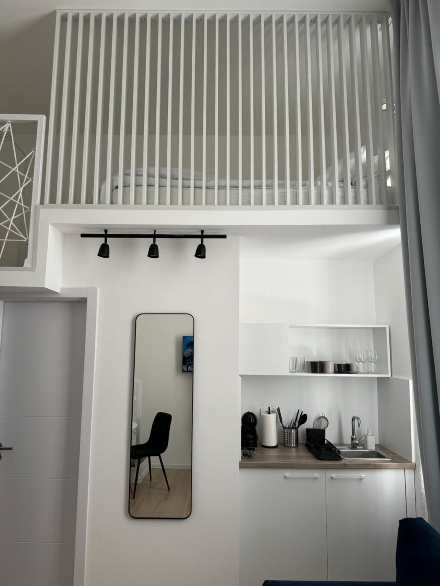Mina Luxury Suite 2 Belgrado Buitenkant foto