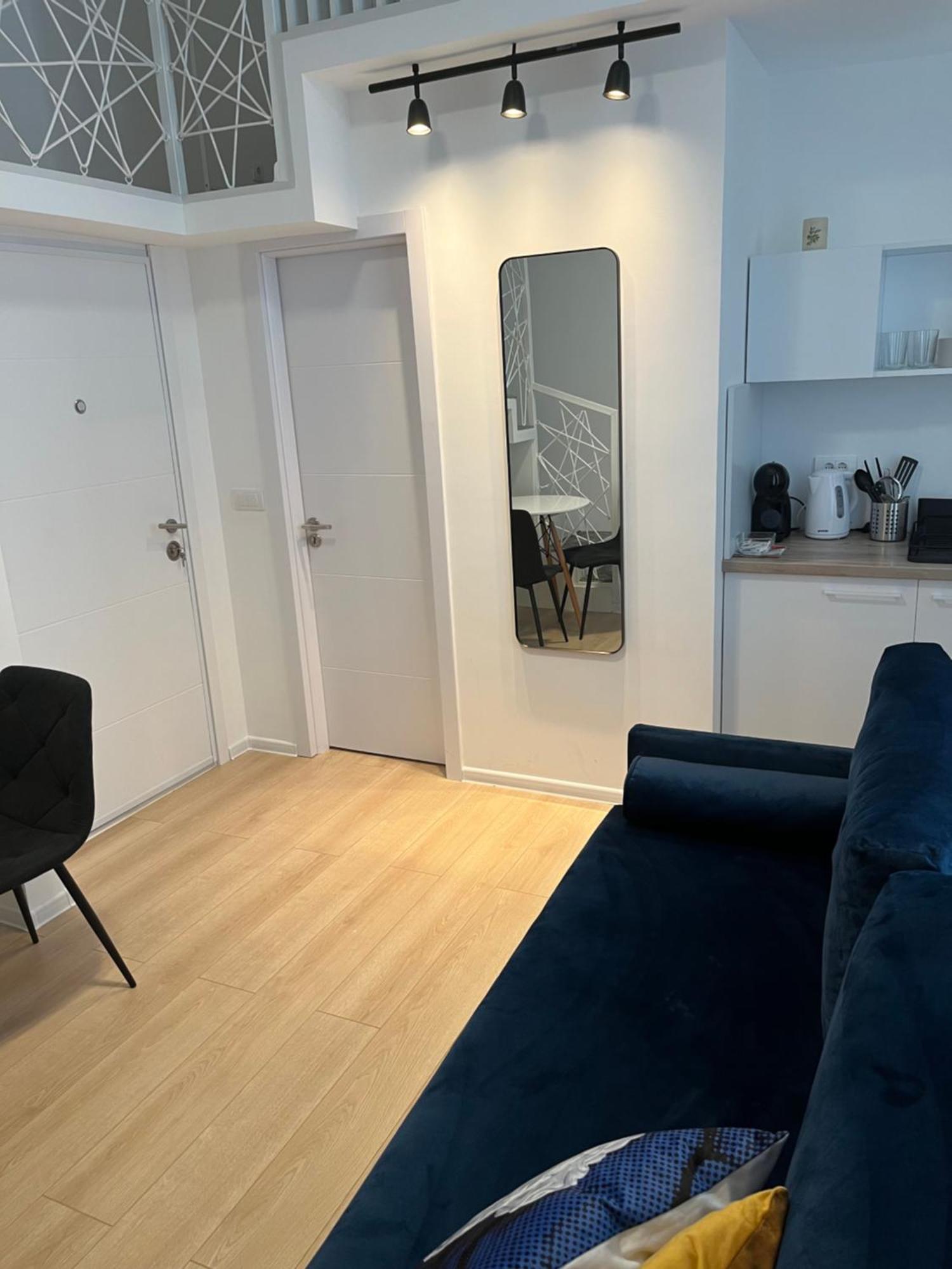 Mina Luxury Suite 2 Belgrado Buitenkant foto
